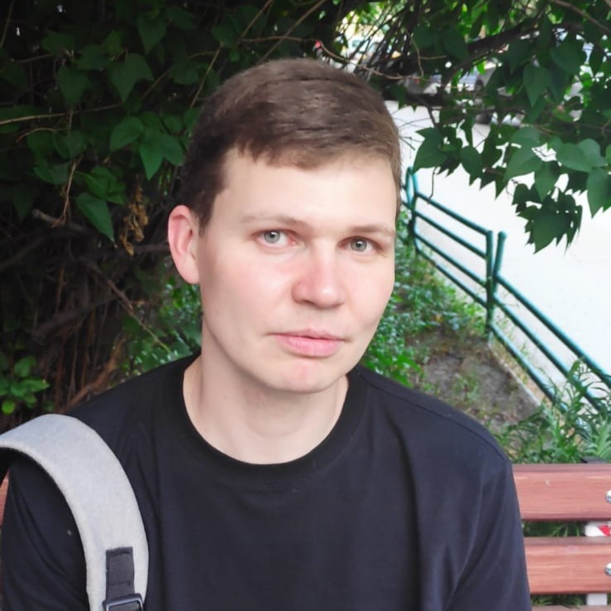 Александр Леонтьев