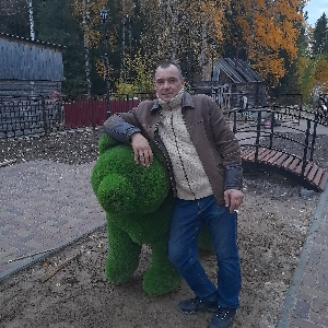 Александр Неважно