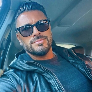 Тамас Aмаров