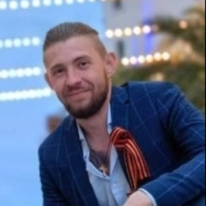 Илья Грошков