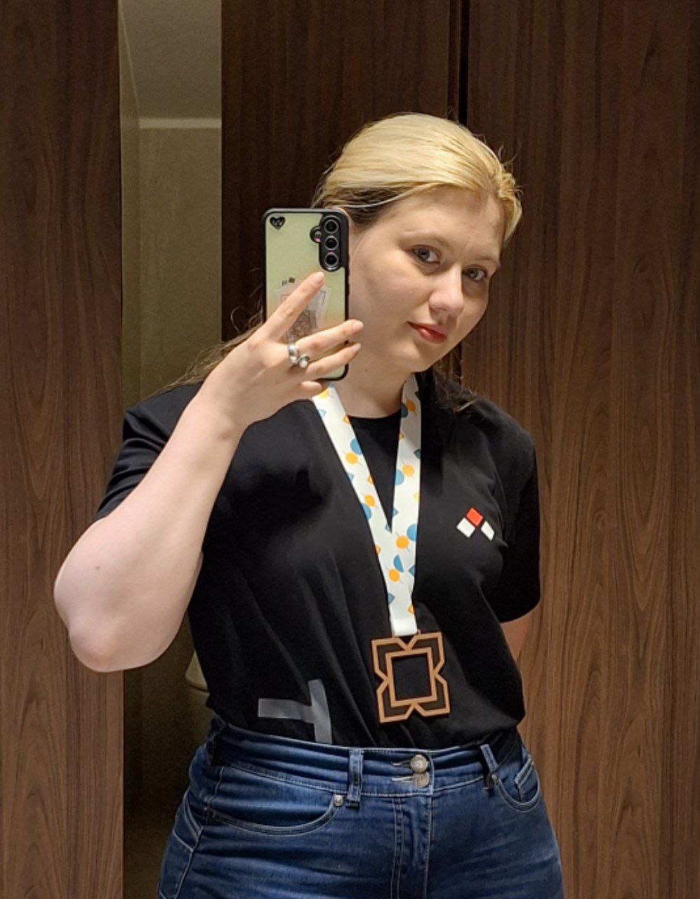 Сетка — социальная сеть от hh.ru