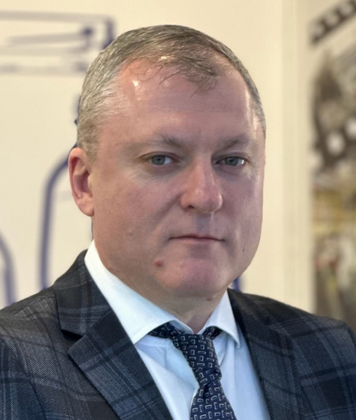 Павел Латышев