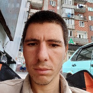 Алим Карданов