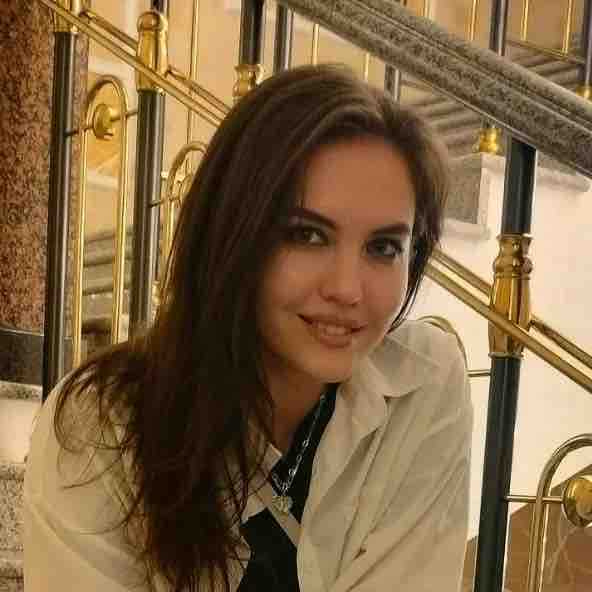 Александра Михайлова