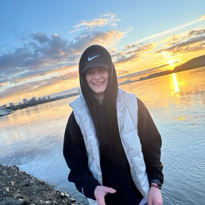 Даня Змазнев