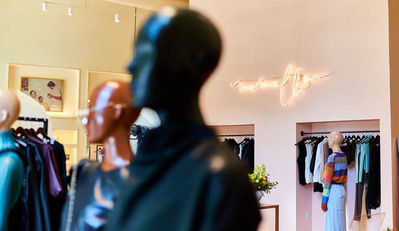 Moda Operandi подала в суд на McMullen Boutique за нарушение авторских правModa Operandi утверждает, что ритейлер использовал на своем сайте принадлежащие ей фотографии изделий без согласия компании | Сетка — социальная сеть от hh.ru