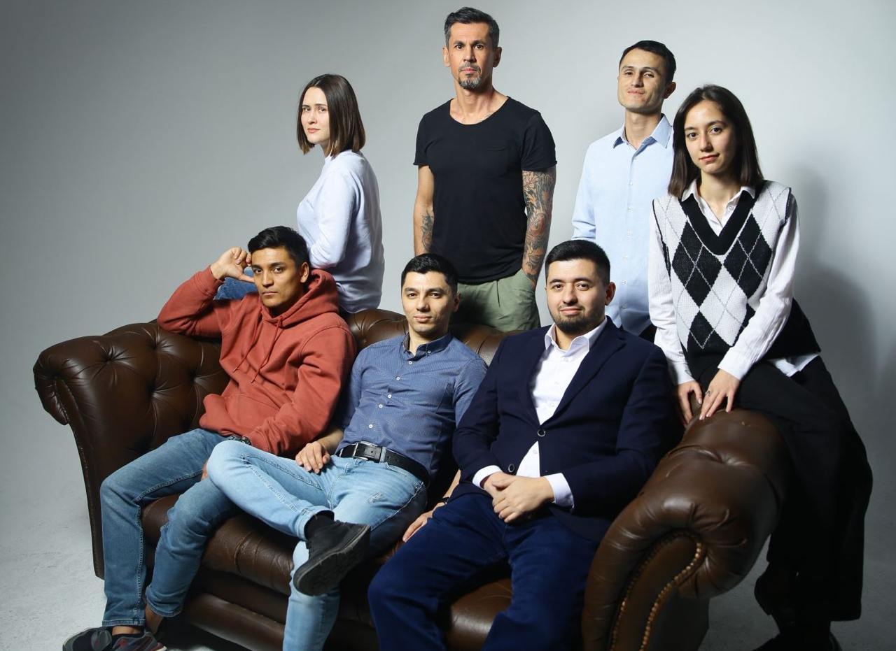 Однако подборка стартапов оказалась очень полезной, но, к сожалению, не все игроки, связанные со стартапами, решили воспользоваться ею, и не все решили поддержать её.
Но радует другая часть: your | Сетка — социальная сеть от hh.ru