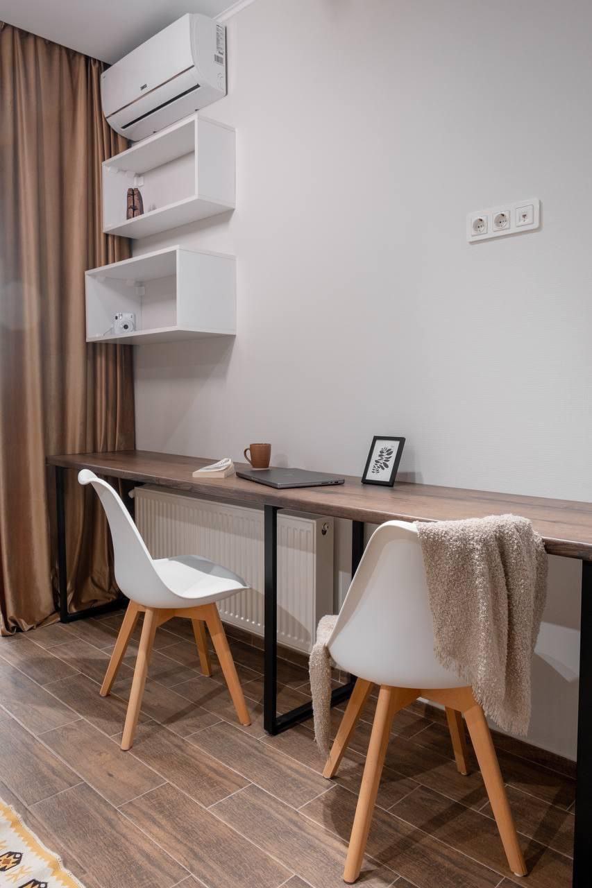🤎🤎🤎🤎
Батуми, пр-кт. Жиули Шартава, 32.
📍Локация на карте
— Качественный новый ремонт.
— Полностью укомплектована мебелью и современной техникой.
— Дом газифицирован.
— Дом 2021 года постройки | Сетка — социальная сеть от hh.ru