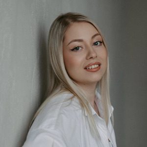 Алена Панова | Сетка — социальная сеть от hh.ru