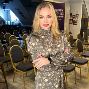 Елена Петрова