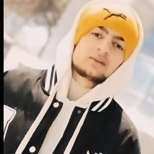 Умар Назаров