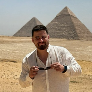 Антон Козеев