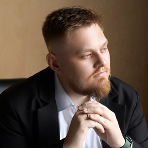 Леонид Бутаков