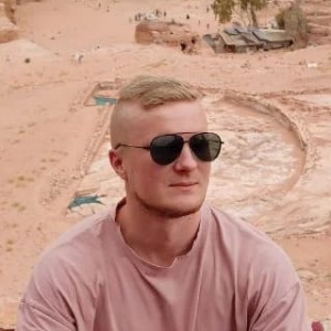 Игорь Перушев