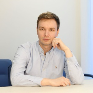 Данил Белолапкин