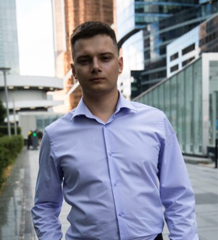 Попов Вячеслав