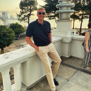 Владислав Уханов