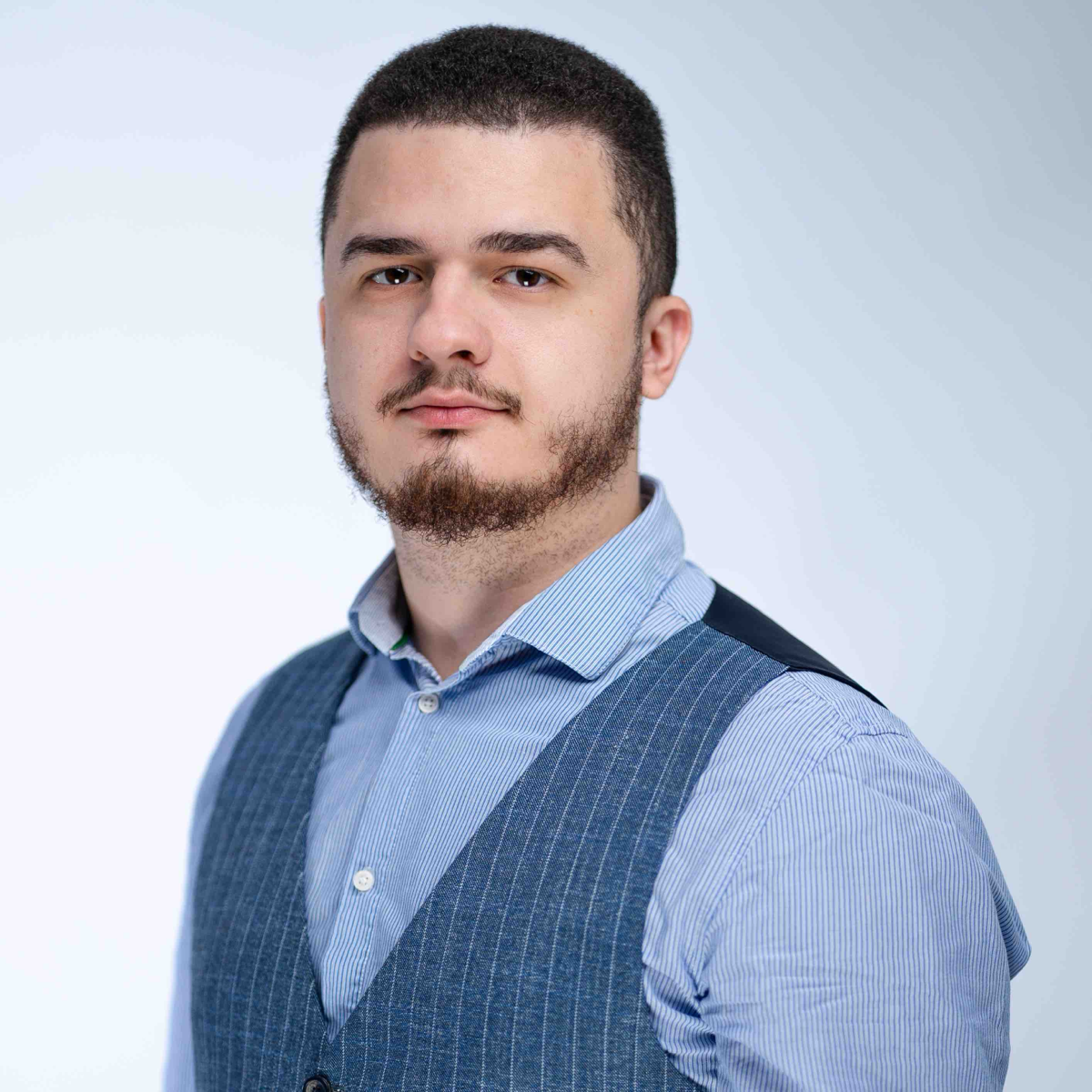 Арсен Абрамян | Сетка — социальная сеть от hh.ru