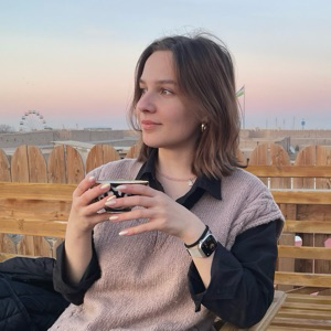 Элиса Насаева