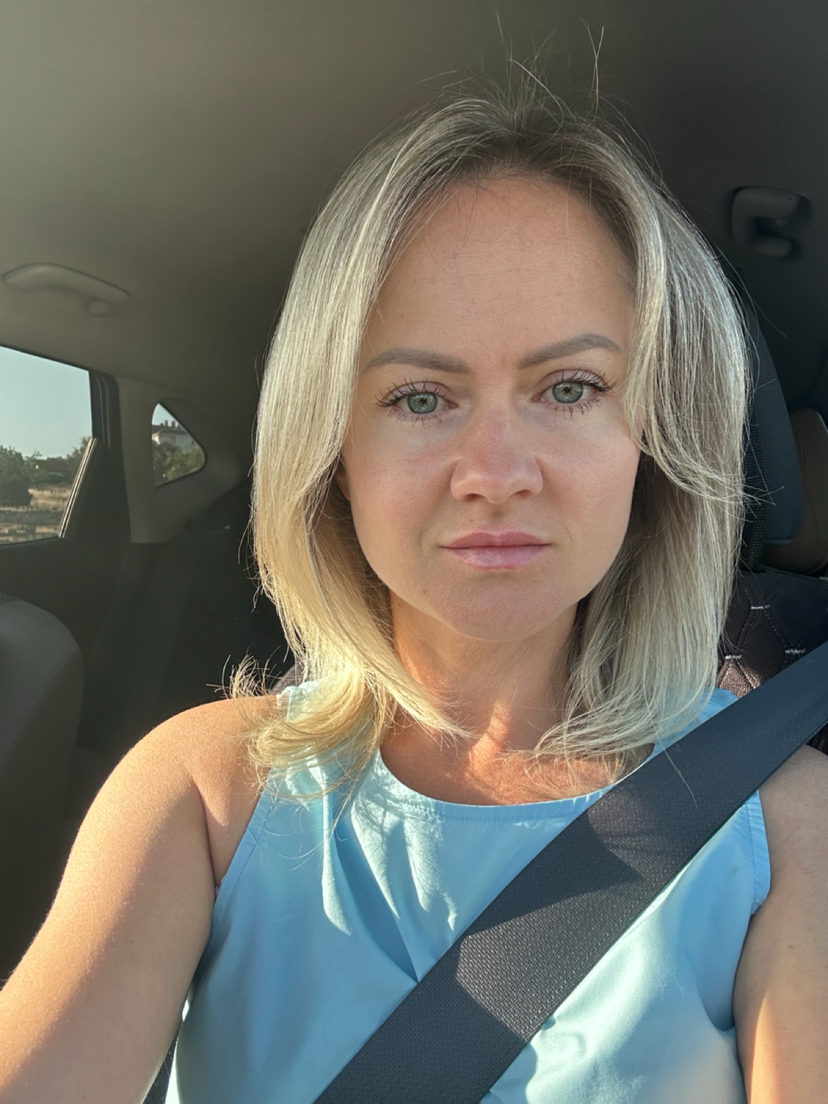 Для начала немного расскажу о себе!
Мне 38 лет, я работаю в ГК Декартус на позиции HR-generalist с 2022 года | Сетка — социальная сеть от hh.ru