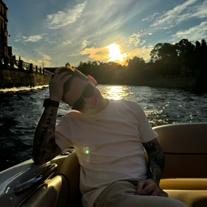 Артем Любушин | Сетка — социальная сеть от hh.ru