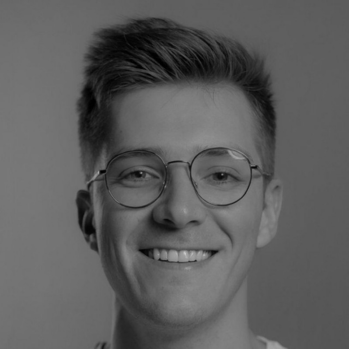 Роман Назаров | Сетка — социальная сеть от hh.ru