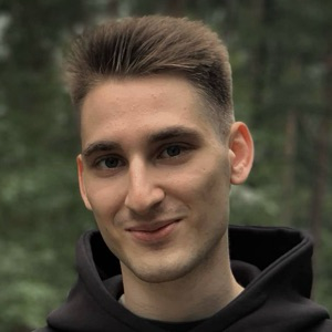 Александр Петров