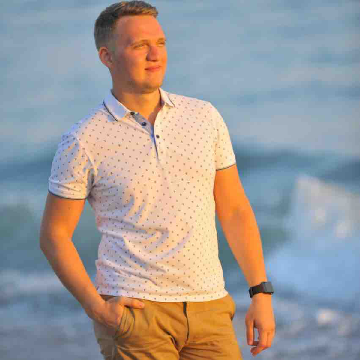 Максим Богатов | Сетка — социальная сеть от hh.ru