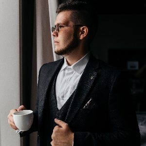 Владислав Мартынов