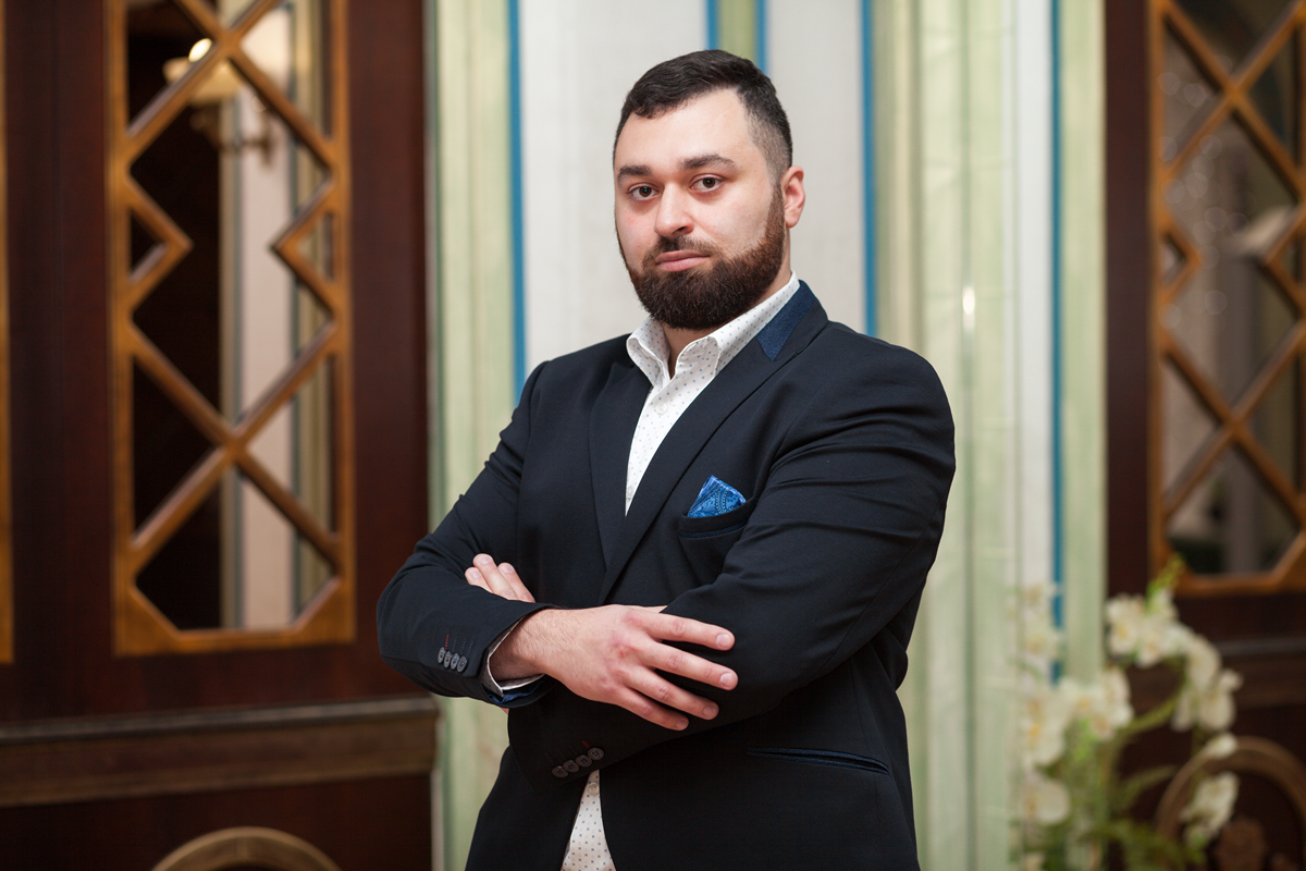 Владимир Хачиков