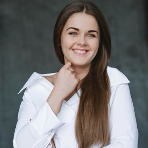 Наташа Лобанова