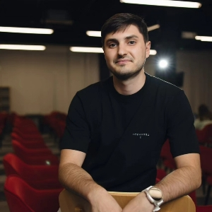 Азарий-Василий Арутюнов | Сетка — социальная сеть от hh.ru