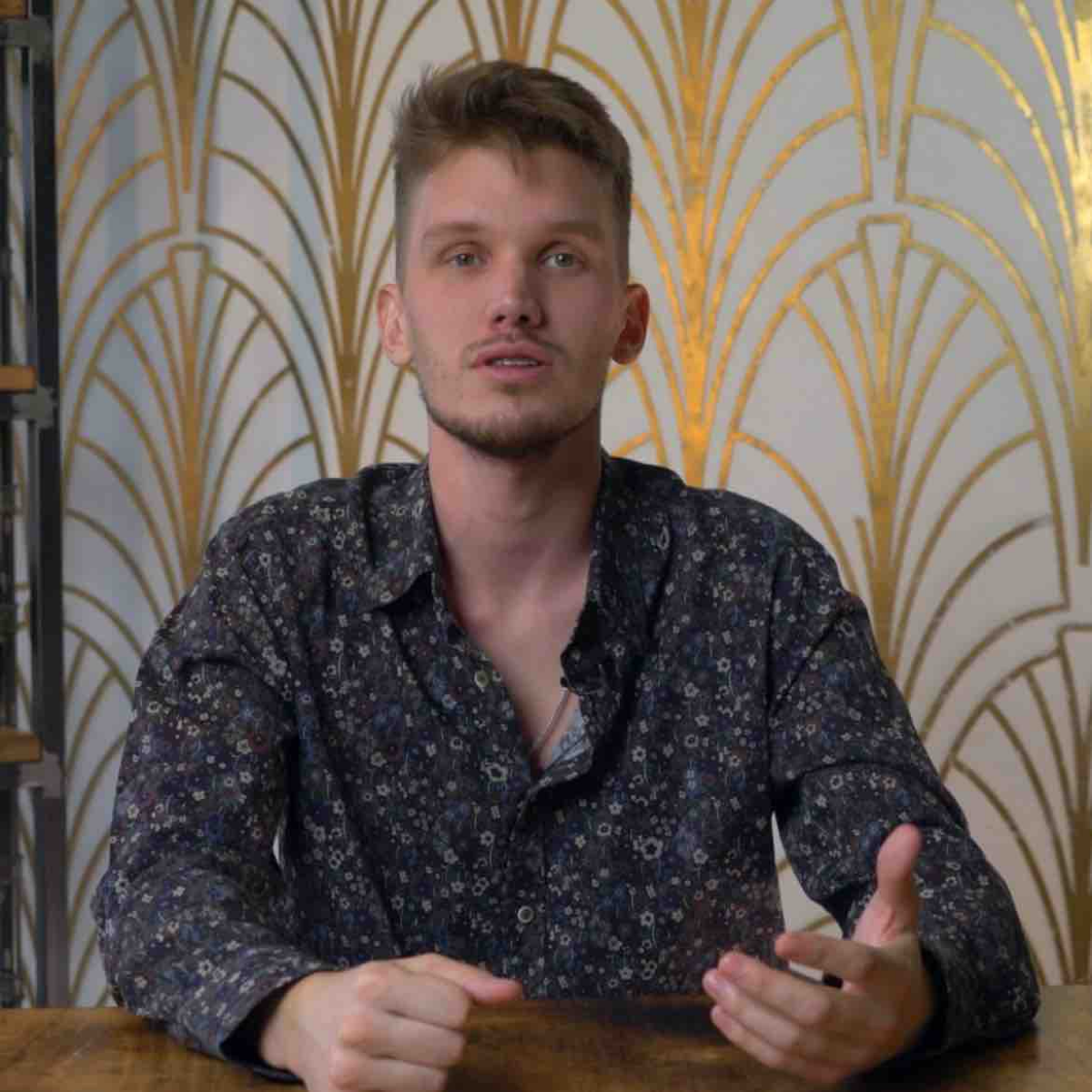 Олег Самсонов