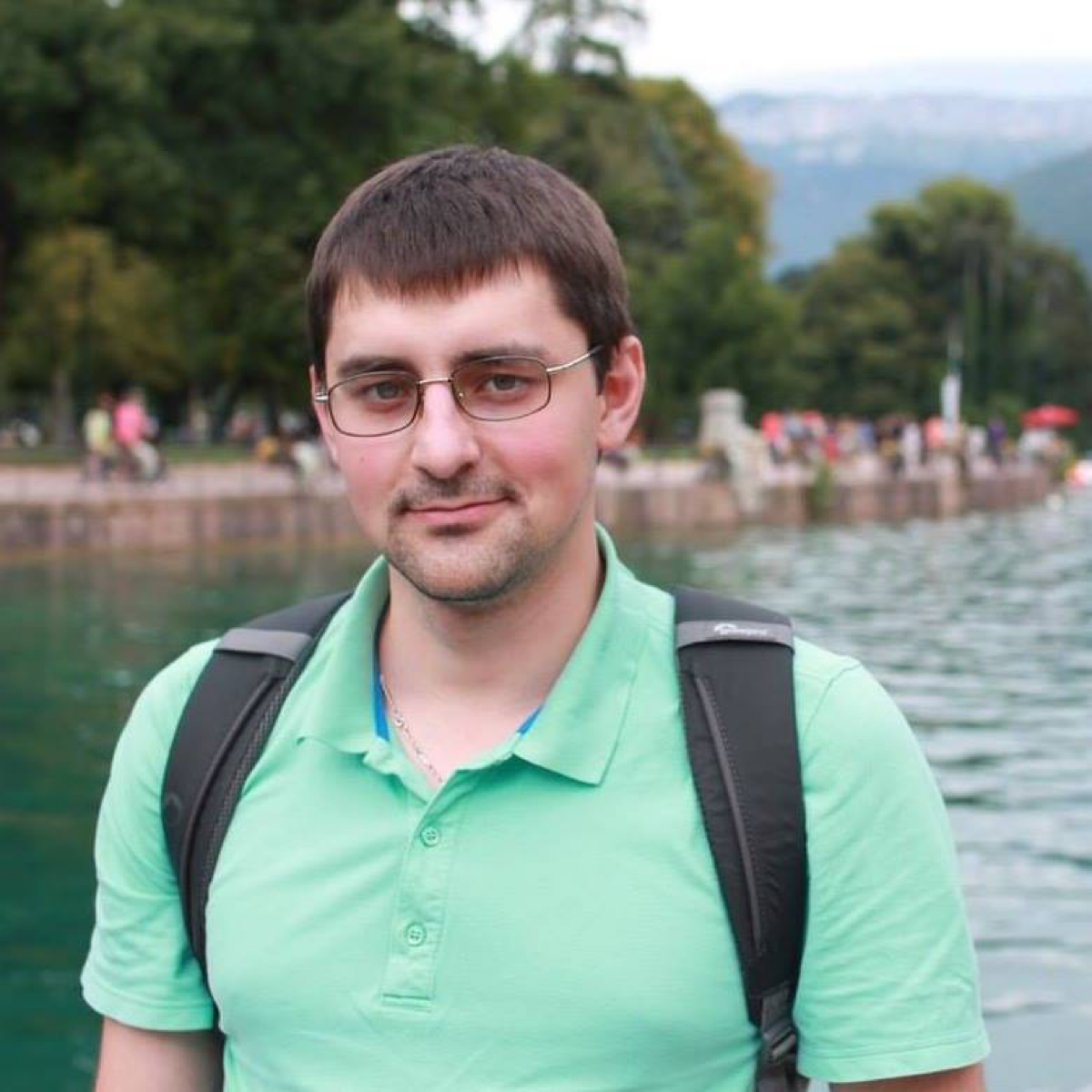 Андрей Колаштов