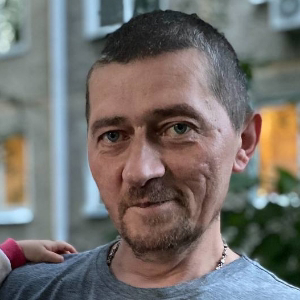 Денис Васильев