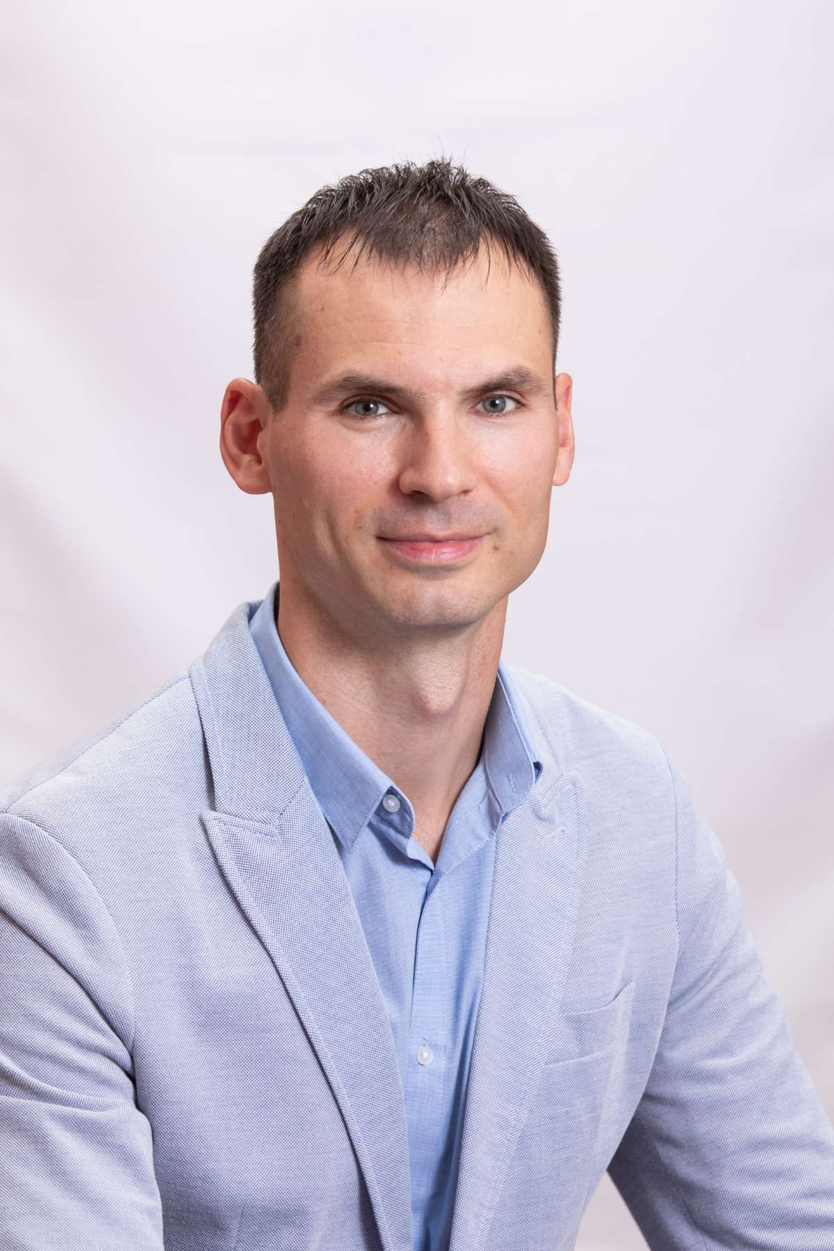 Юрий Зобнин