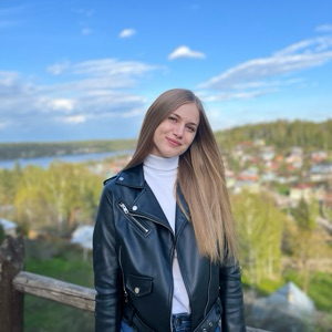 Анна Кузина