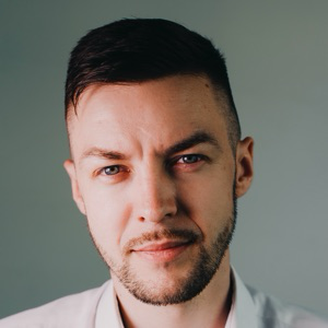 Евгений Конов