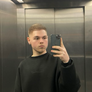 Maxim Mamchur | Сетка — социальная сеть от hh.ru