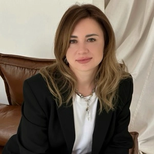 Юлия Четвертакова | Сетка — социальная сеть от hh.ru