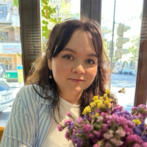 Jen Nikolaeva | Сетка — социальная сеть от hh.ru