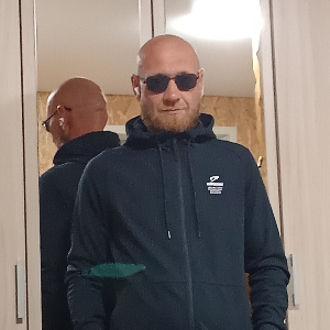 Владимир Тихонов