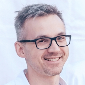 Максим Барков