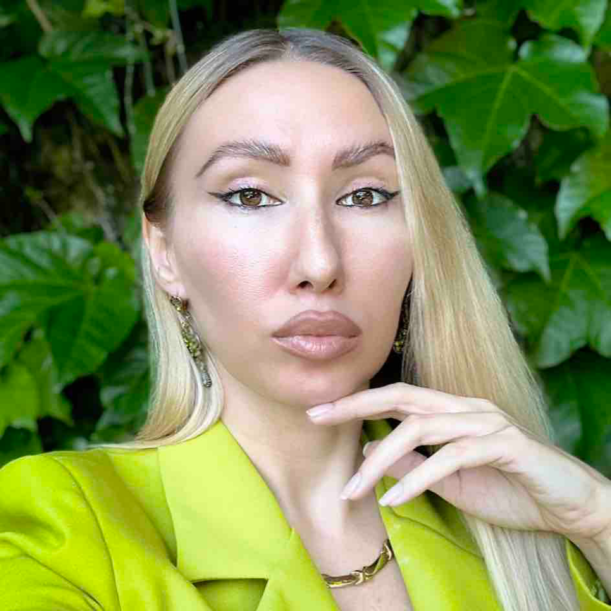 Яна Наймушина