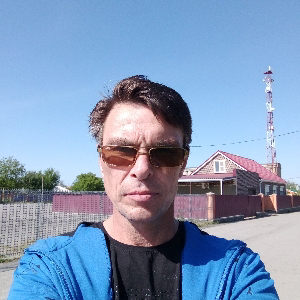 Андрей Деревенский