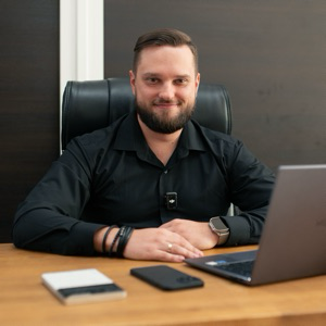 Максим Антонов | Сетка — социальная сеть от hh.ru