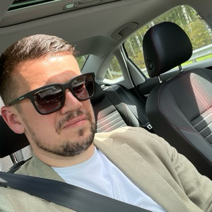 Илья Ганюшин | Сетка — социальная сеть от hh.ru