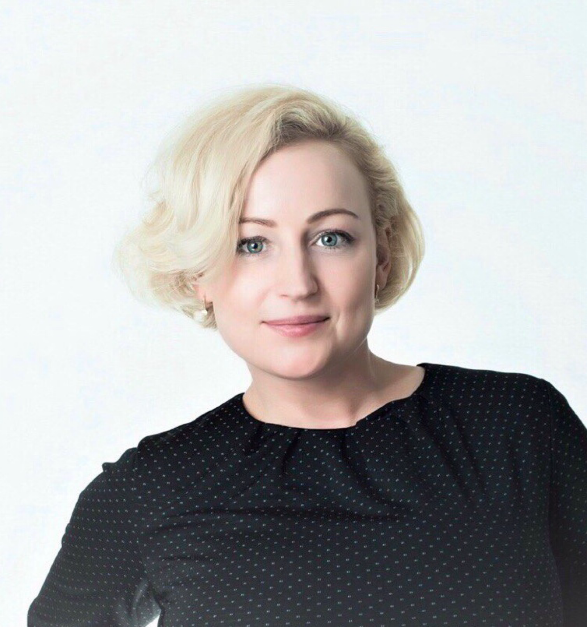 Елена Петрова | Сетка — социальная сеть от hh.ru