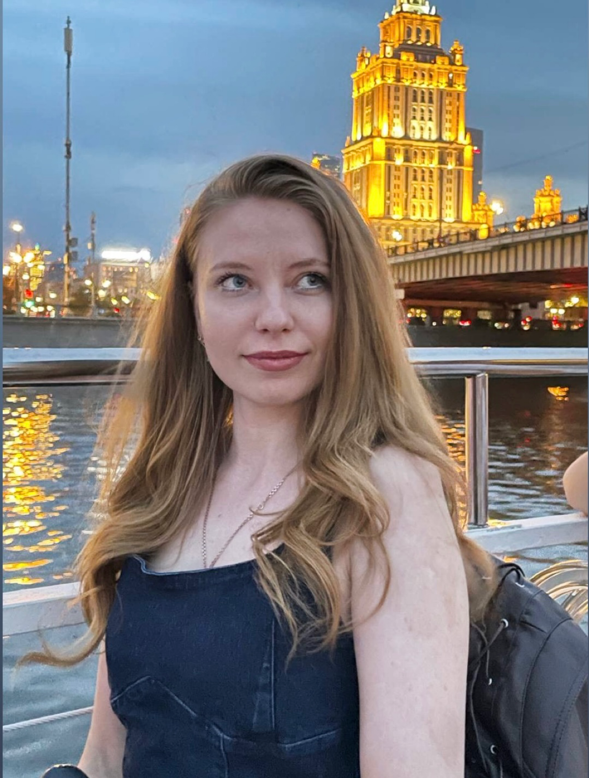 #постзнакомство
Всем привет!
Я руководитель проектов в IT
Веду направления web, маркетинг
Помогу и проконсультирую по этим сферам 🌺
Рада новым знакомствам ☀️
Пишите здесь или в тг @tarasika | Сетка — социальная сеть от hh.ru
