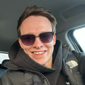 Андрей Макарский